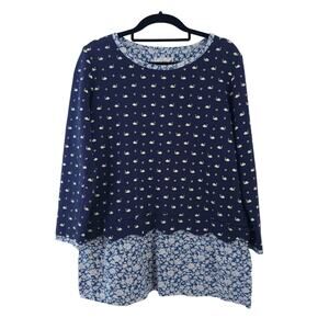 Earth Music & Ecology Sweater Large Navy Blue Swan Floral 3/4 Sleeve Tiered Top